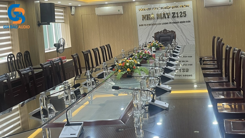 Lắp đặt âm thanh phòng họp